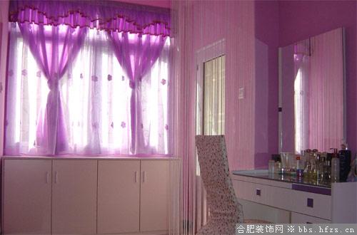 梳妆台
