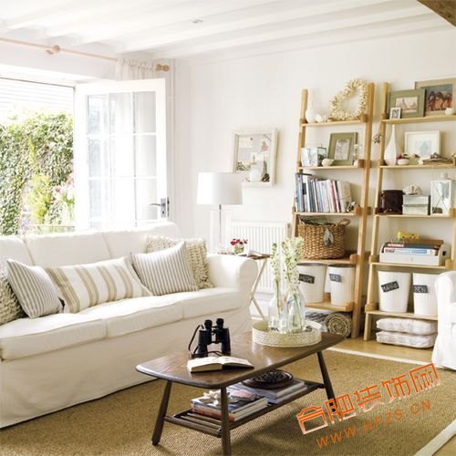 441628_coastal-style-living-room.jpg